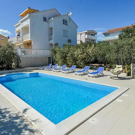 Apartment Estera