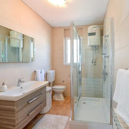 Apartment Estera